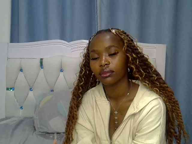 Prettyxoxo webcam