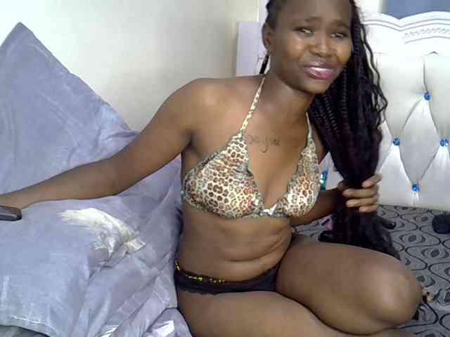 Prettyxoxo webcam