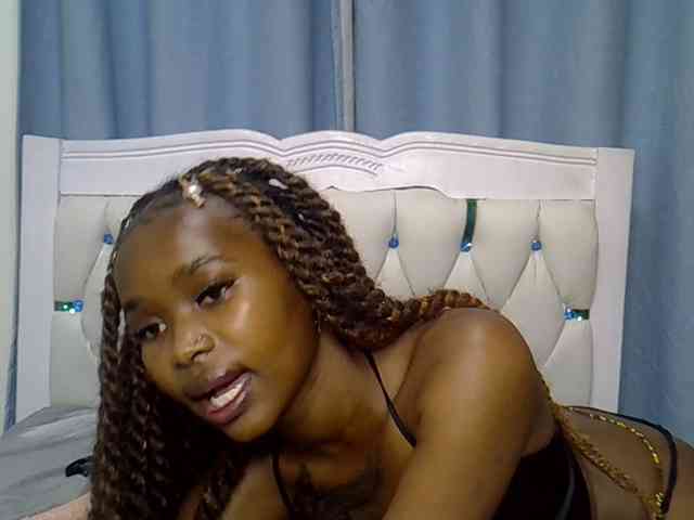 Prettyxoxo webcam