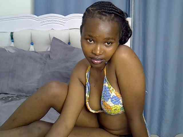 Prettyxoxo webcam