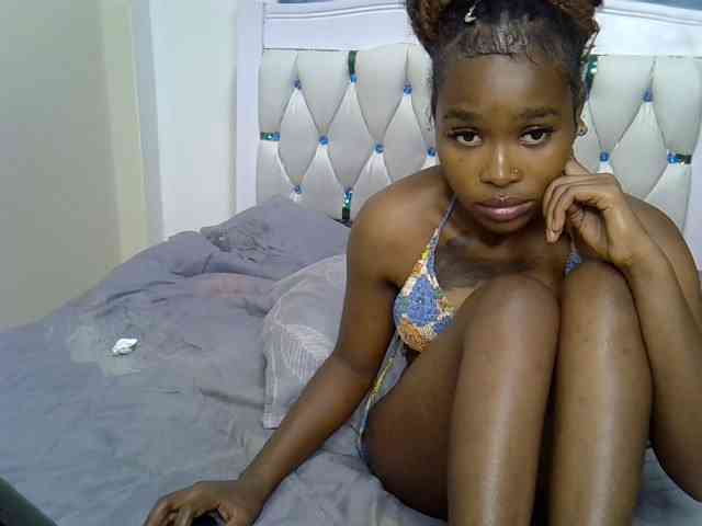Prettyxoxo webcam