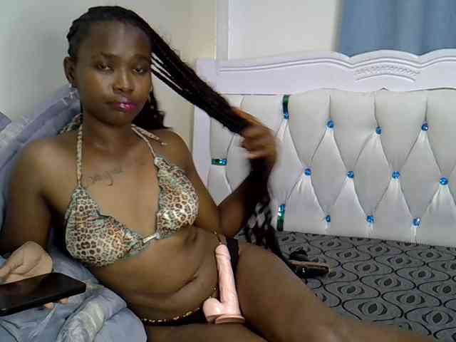 Prettyxoxo webcam