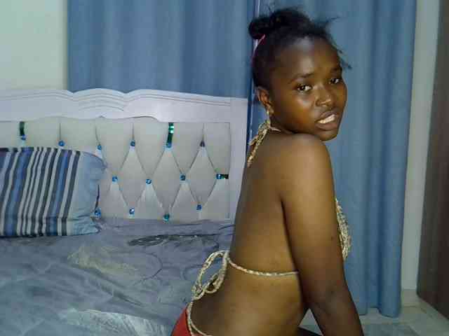 Prettyxoxo webcam