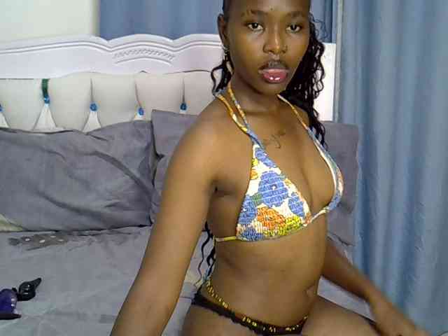 Prettyxoxo webcam