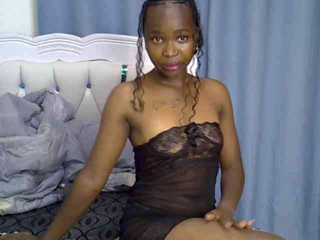 Prettyxoxo webcam