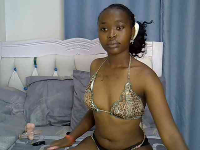 Prettyxoxo webcam