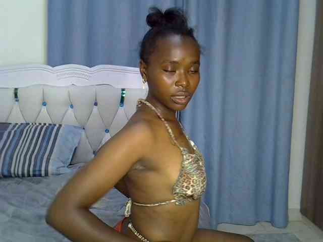 Prettyxoxo webcam