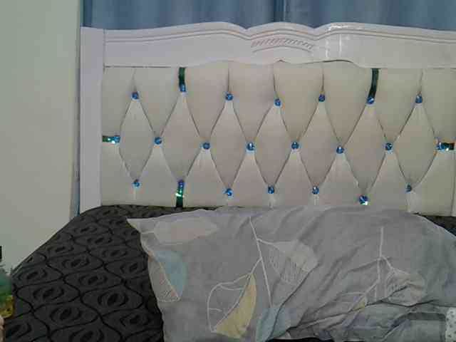 Prettyxoxo webcam