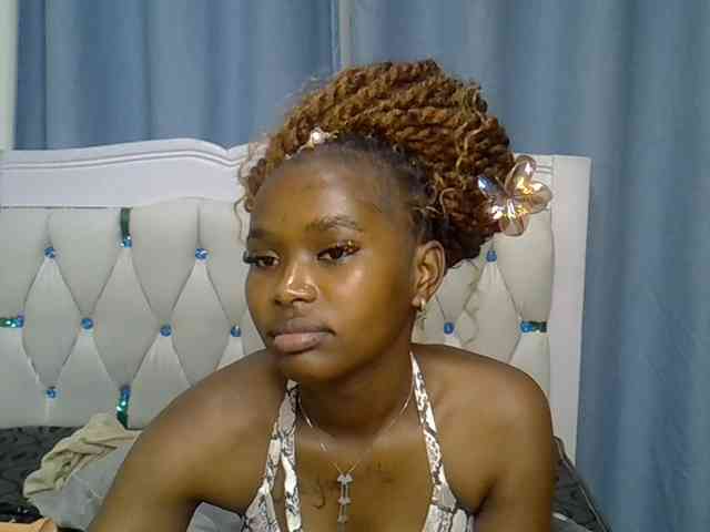 Model: Prettyxoxo