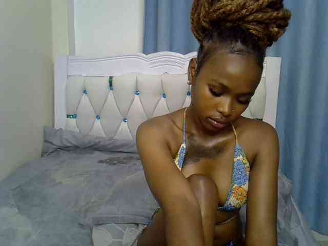 Prettyxoxo webcam