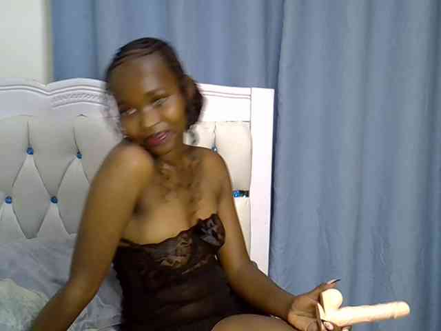 Prettyxoxo webcam