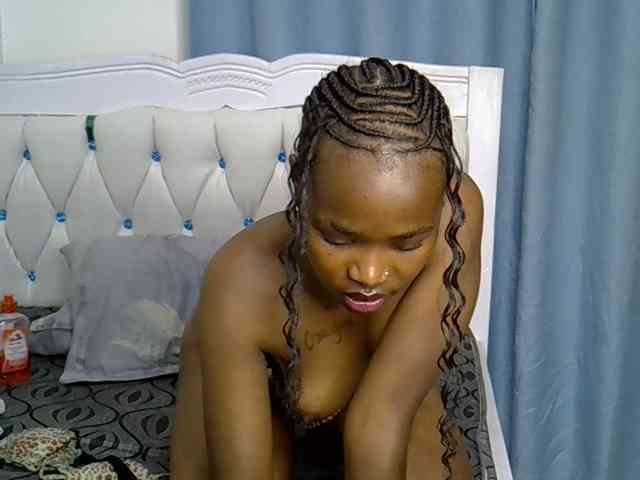 Prettyxoxo webcam