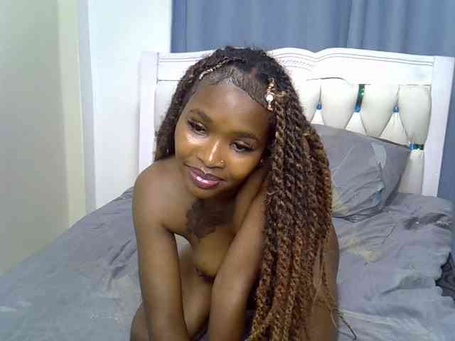 Prettyxoxo webcam