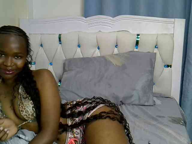 Prettyxoxo webcam