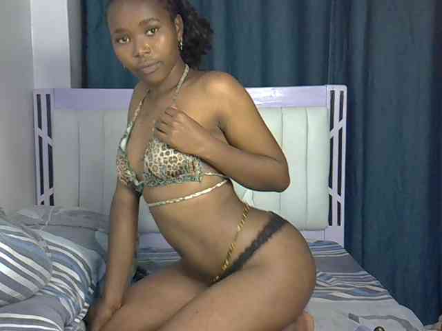 Prettyxoxo webcam