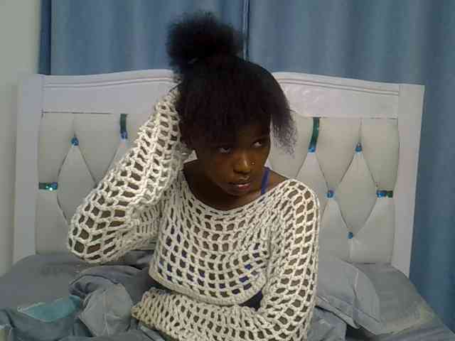 Prettyxoxo webcam