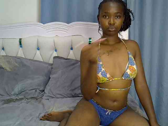 Prettyxoxo webcam