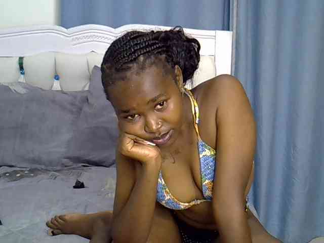Prettyxoxo webcam