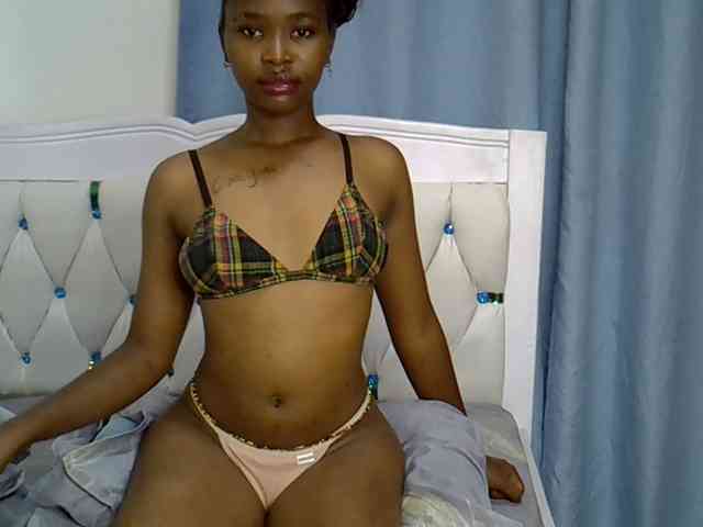 Prettyxoxo webcam
