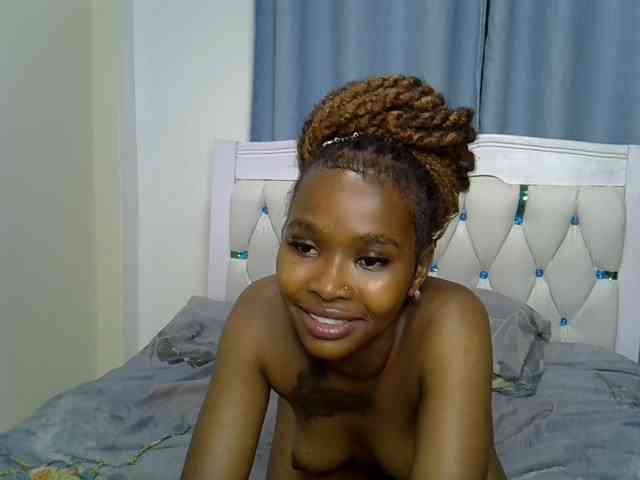 Prettyxoxo webcam