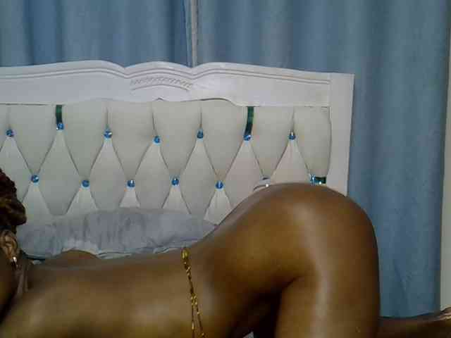 Prettyxoxo webcam