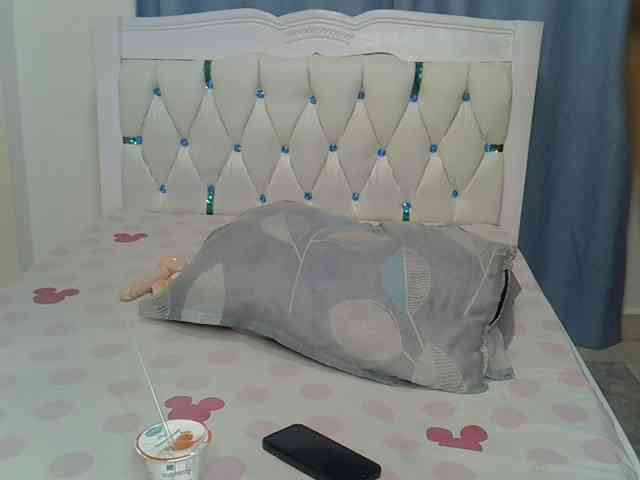 Prettyxoxo webcam