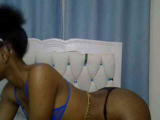Prettyxoxo webcam