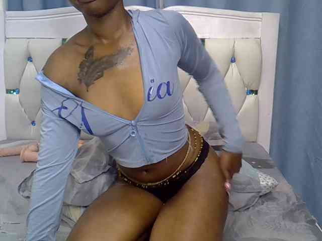 Prettyxoxo webcam