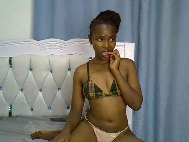 Prettyxoxo webcam