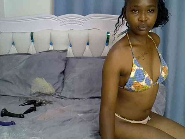 Prettyxoxo webcam