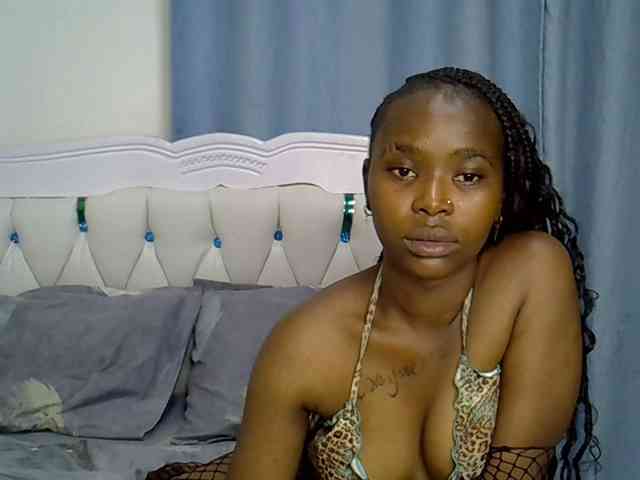 Prettyxoxo webcam