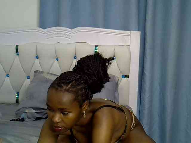 Prettyxoxo webcam