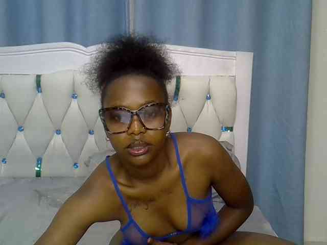 Prettyxoxo webcam