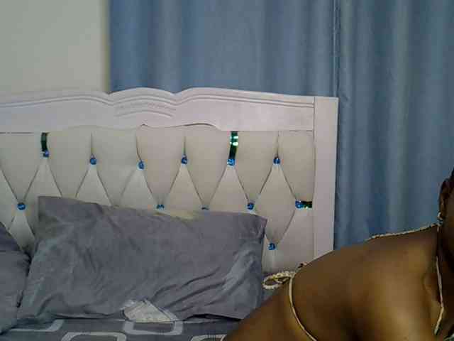 Prettyxoxo webcam