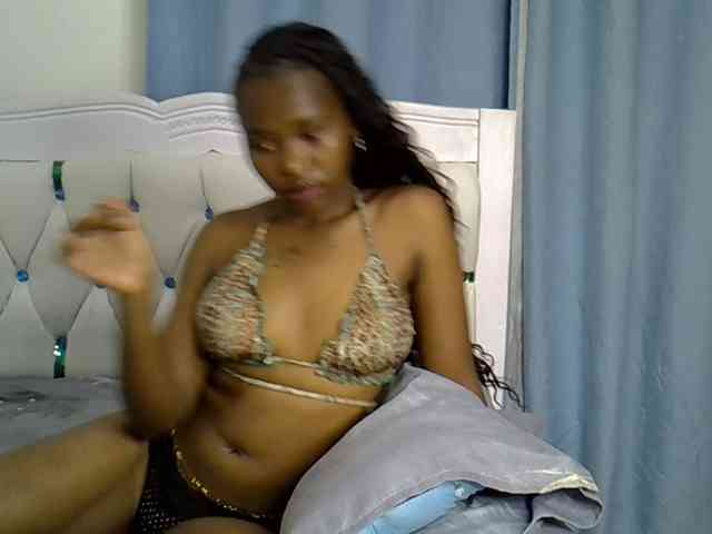 Prettyxoxo webcam