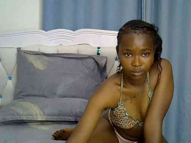 Prettyxoxo webcam