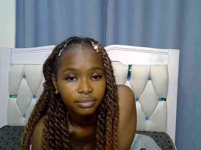 Prettyxoxo webcam