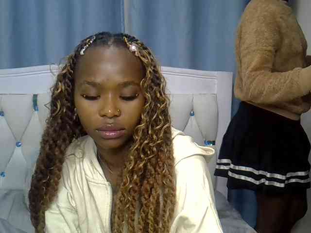 Prettyxoxo webcam