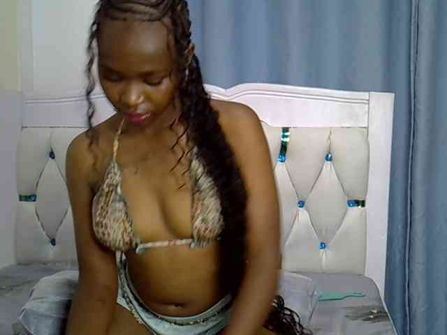 Prettyxoxo webcam