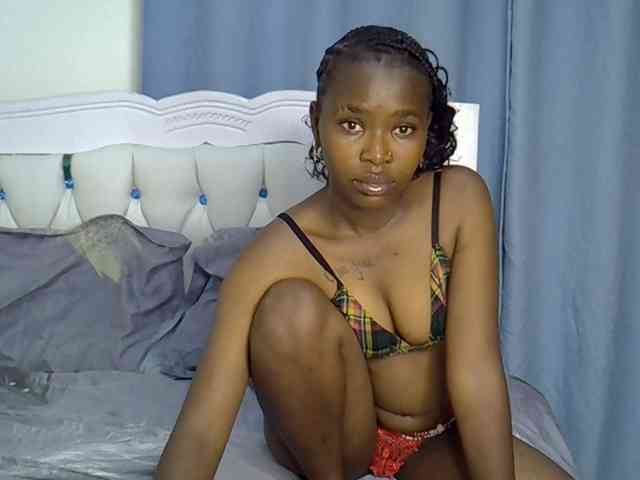 Prettyxoxo webcam