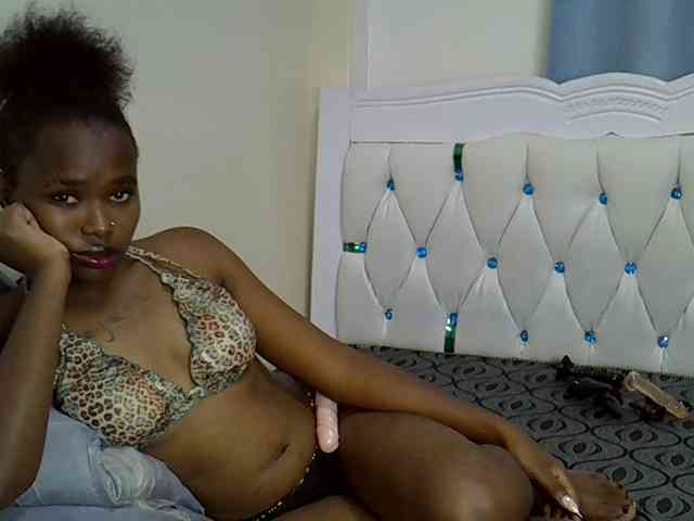 Prettyxoxo webcam