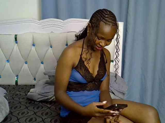 Prettyxoxo webcam