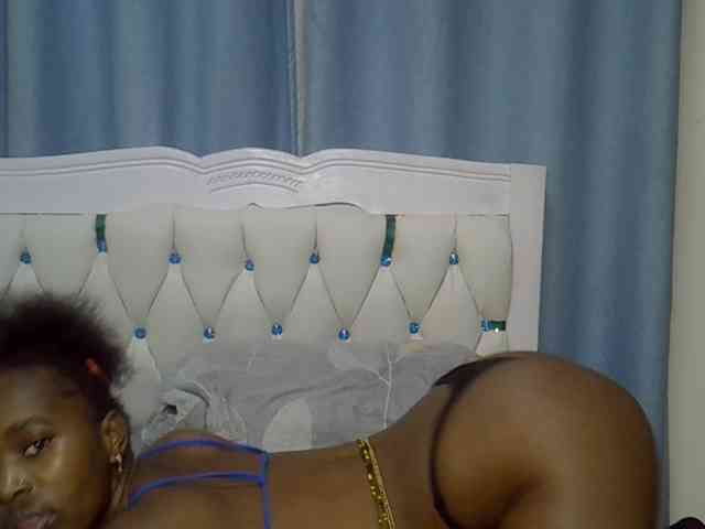 Prettyxoxo webcam