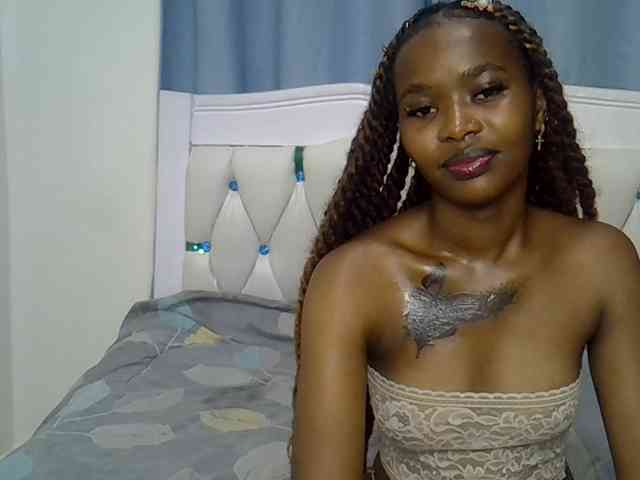 Prettyxoxo webcam