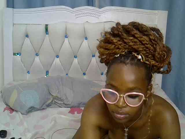 Prettyxoxo webcam