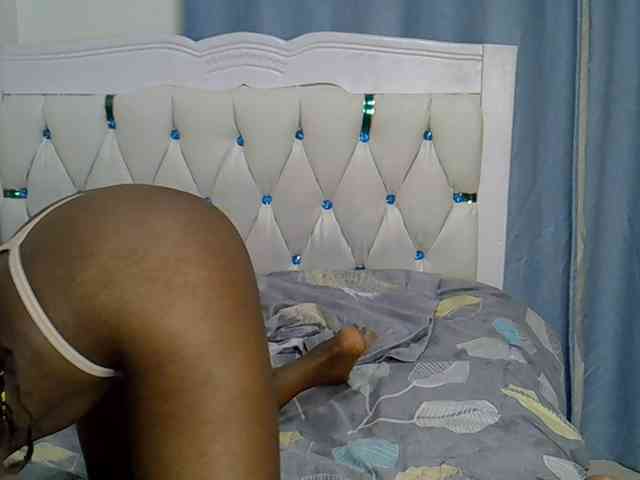 Prettyxoxo webcam