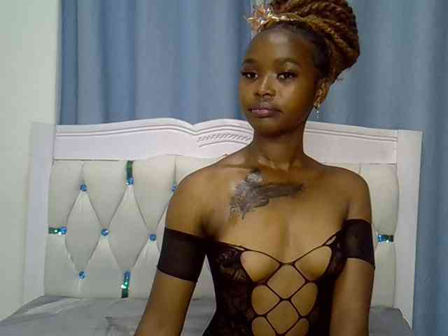 Prettyxoxo webcam