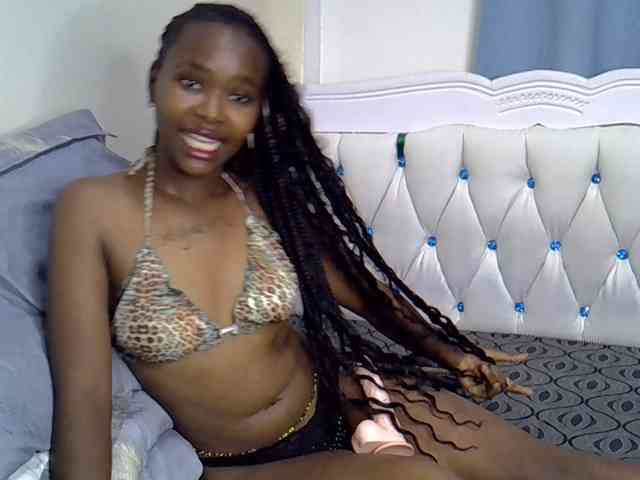 Prettyxoxo webcam