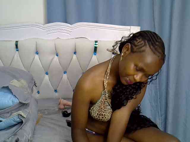 Prettyxoxo webcam