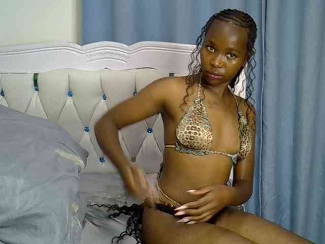 Prettyxoxo webcam